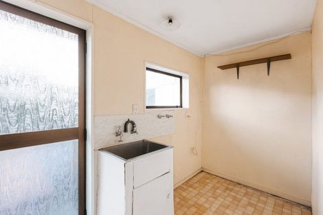 Photo of property in 37 Lloyd Street, Parkvale, Tauranga, 3112