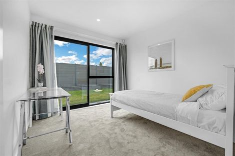 Photo of property in 2 Mataikokako Loop, Kawakawa Bay, 2585