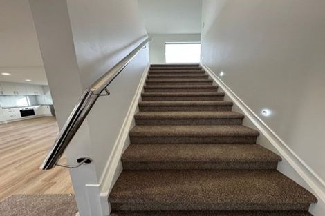 Photo of property in 73d Arimu Road, Papakura, 2110