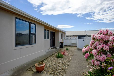 Photo of property in Balmoral Park, 38/31 Eastbourne Street, Caversham, Dunedin, 9012