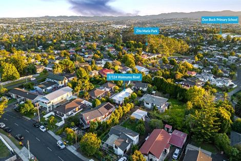 Photo of property in 2/124 Waimumu Road, Massey, Auckland, 0614