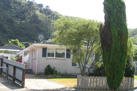 Photo of property in 20a Denver Grove, Totara Park, Upper Hutt, 5018
