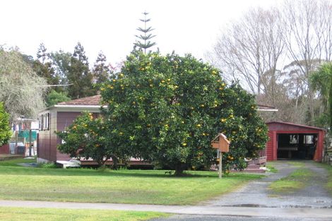 Photo of property in 133 Awaroa Road, Helensville, 0800