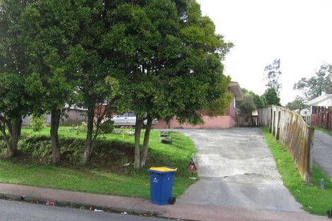 Photo of property in 7 Helleur Road, Massey, Auckland, 0614