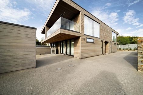 Photo of property in 46b Dungarvon Street, Wanaka, 9305