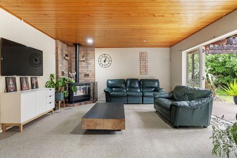 Photo of property in 90 Russley Drive, Mount Maunganui, 3116