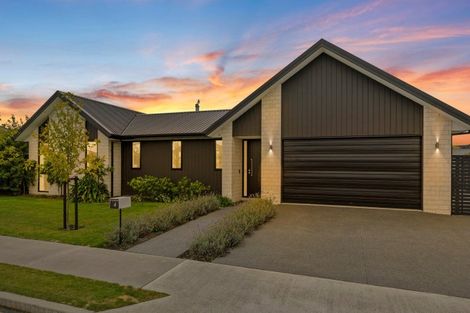 Photo of property in 4 Shier Place, Amberley, 7410