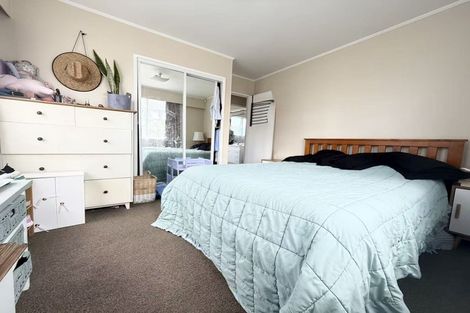 Photo of property in 12 Fiesta Drive, Half Moon Bay, Auckland, 2012