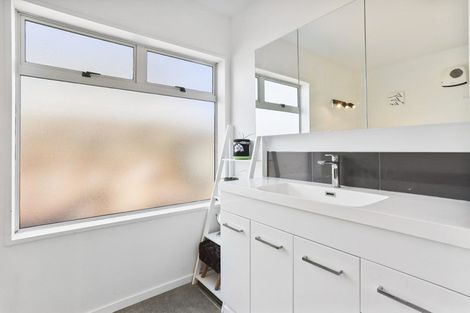 Photo of property in 8 Glenvale Drive, Kaiapoi, 7630