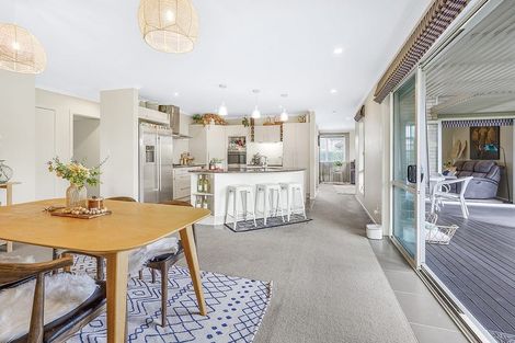Photo of property in 15 Satchmo Place, Rototuna North, Hamilton, 3210