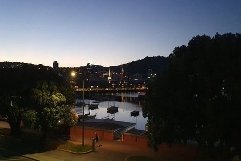 Photo of property in Mariner, 140u1b Oriental Parade, Oriental Bay, Wellington, 6011