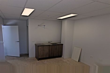 Photo of property in 8 Lismore Street, Strandon, New Plymouth, 4312