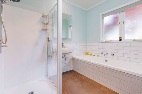 Photo of property in 15 Albert Street, Papakura, 2110