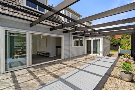 Photo of property in 3 Gonville Street, Tawa, Wellington, 5028