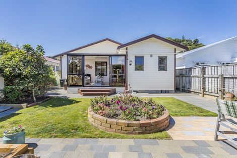 Photo of property in 83 Ira Street, Miramar, Wellington, 6022