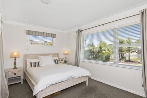 Photo of property in 118 Taikata Road, Te Atatu Peninsula, Auckland, 0610