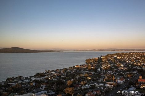 Photo of property in Sentinel Apartments, 2403/3 Northcroft Street, Takapuna, Auckland, 0622
