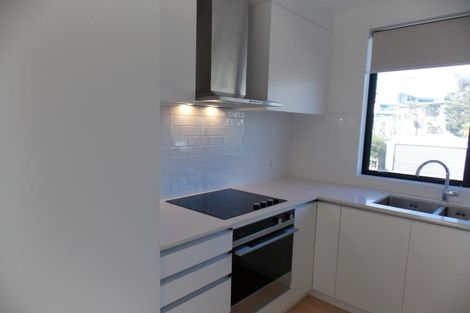 Photo of property in 3/210 Karori Road, Karori, Wellington, 6012