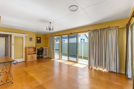 Photo of property in 10 Waikare Street, Tahunanui, Nelson, 7011