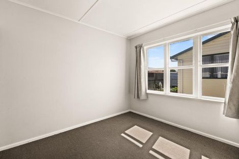 Photo of property in 64 Bill Hercock Street, Pirimai, Napier, 4112