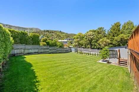 Photo of property in 17 Boons Valley Road, Waikawa, Picton, 7220