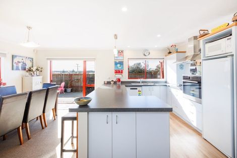 Photo of property in 12 Robbie Street, Foxton Beach, Foxton, 4815