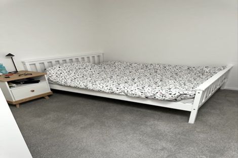 Photo of property in 113e Sycamore Drive, Sunnynook, Auckland, 0620