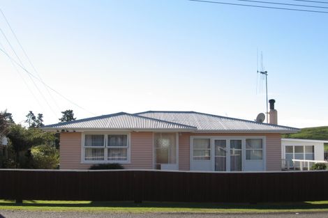 Photo of property in 46 Lupin Road, Otaki, 5512