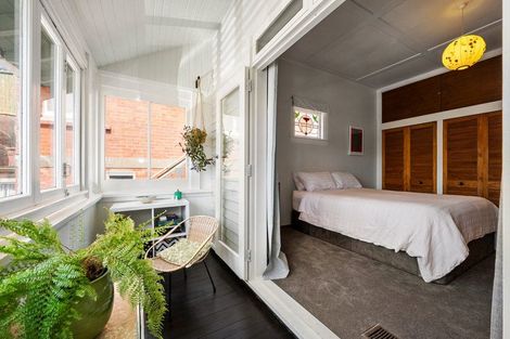 Photo of property in 12 Trevor Terrace, Newtown, Wellington, 6021