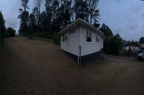 Photo of property in 17 Thornlow Street, Glendene, Auckland, 0602