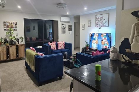 Photo of property in 50a Shirley Avenue, Papakura, 2110
