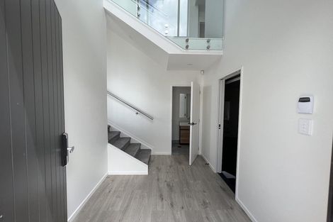 Photo of property in 38a Mcwhirters Farm Lane, Massey, Auckland, 0614