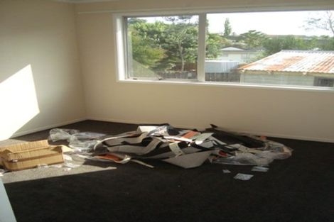 Photo of property in 52 Hartley Terrace, Massey, Auckland, 0614
