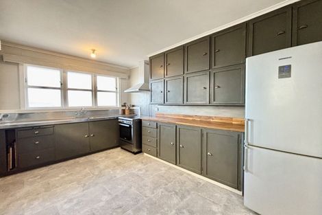 Photo of property in 171 The Esplanade, Petone, Lower Hutt, 5012