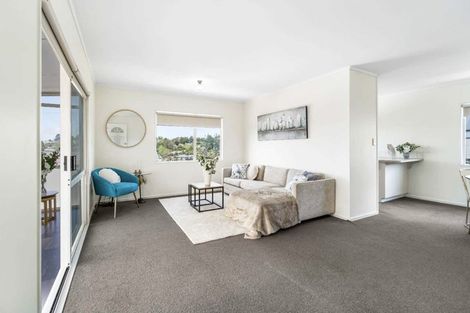 Photo of property in 67 Garton Drive, Massey, Auckland, 0614