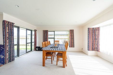 Photo of property in 29 Parnell Heights Drive, Kelvin Grove, Palmerston North, 4414