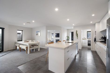 Photo of property in 36 Freedom Drive, Kelvin Grove, Palmerston North, 4414