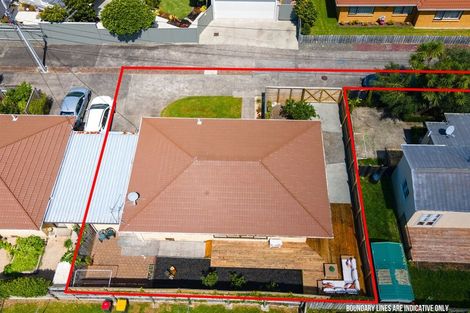 Photo of property in 1/96 Nile Road, Milford, Auckland, 0620