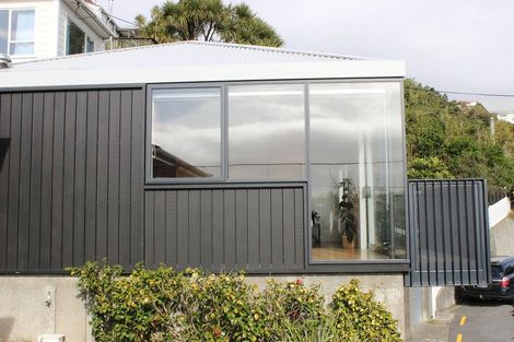 Photo of property in 7 Tanera Crescent, Brooklyn, Wellington, 6021