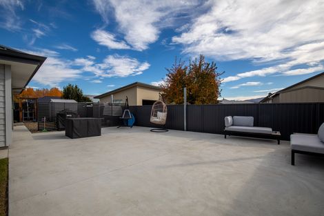 Photo of property in 5 Walker Place, Alexandra, 9320