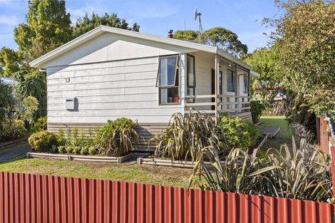 Photo of property in 41 Hibiscus Avenue, Hamilton Lake, Hamilton, 3204