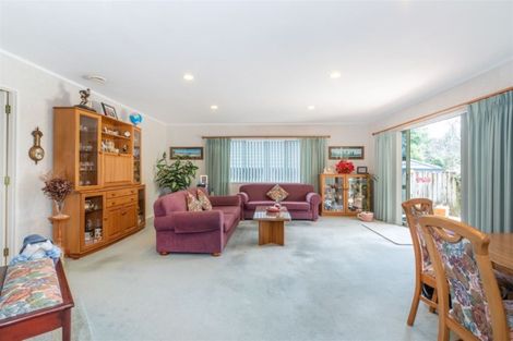 Photo of property in 73a Konini Road, Titirangi, Auckland, 0604