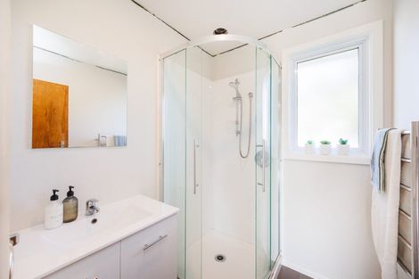 Photo of property in 18 Anakiwa Street, Kelvin Grove, Palmerston North, 4414