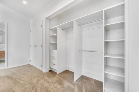 Photo of property in 1/410 Glenfield Road, Glenfield, Auckland, 0629