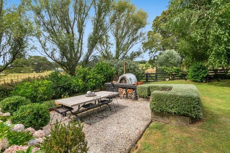 Photo of property in 414 Kaipara Coast Highway, Helensville, Kaukapakapa, 0871