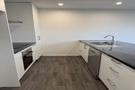 Photo of property in 393 Devonport Road, Tauranga South, Tauranga, 3112