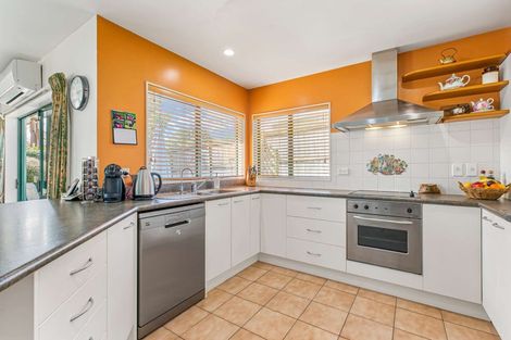 Photo of property in 59a Puriri Road, Pukekohe, 2120