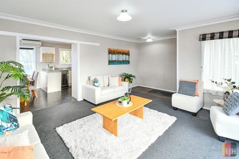 Photo of property in 431a Great South Road, Opaheke, Papakura, 2113