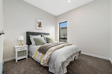 Photo of property in 16 Morus Road, Massey, Auckland, 0614