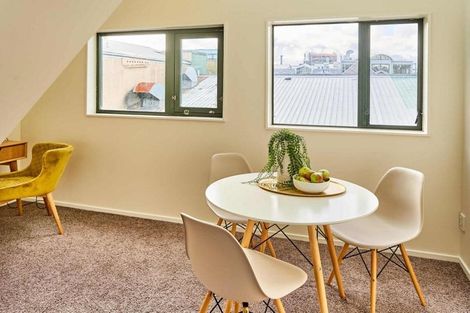 Photo of property in Courtenay Mews Apartments, 19/14u Alpha Street, Te Aro, Wellington, 6011